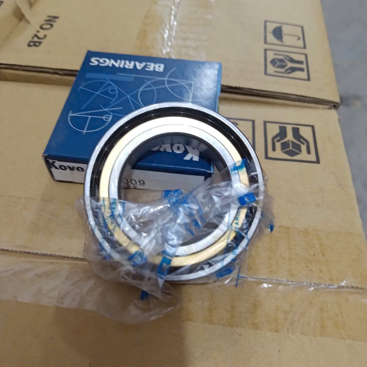 Vòng bi Koyo 7009 FY